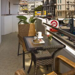 Travellers Rest Hotel питание