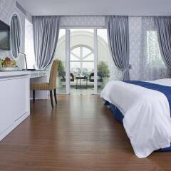 Church Boutique Hotel - Hang Gai удобства в номере
