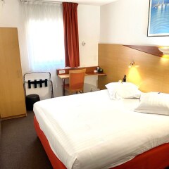 Отель Kyriad Nice Port Ницца комната для гостей фото 3