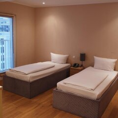 Hotel Attaché an der Messe комната для гостей фото 5