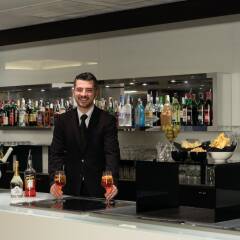 Отель Best Western Plus Tower Hotel Bologna Италия, Болонья - отзывы, цены и фото номеров - забронировать отель Best Western Plus Tower Hotel Bologna онлайн гостиничный бар