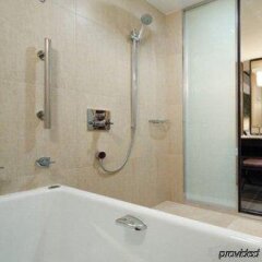 Oriental Hotel in Kobe, Japan from 317$, photos, reviews - zenhotels.com bathroom