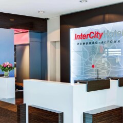 Отель InterCityHotel Hamburg Altona интерьер отеля