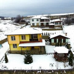 Отель Bachvarovi Houses Боженци фото 9