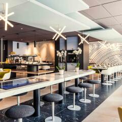 Отель Mercure Paris Alesia Франция, Париж - 1 отзыв об отеле, цены и фото номеров - забронировать отель Mercure Paris Alesia онлайн гостиничный бар