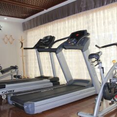 Grand Silverland Hotel & Spa фитнесс-зал фото 2
