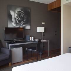 AC Hotel Aitana by Marriott удобства в номере