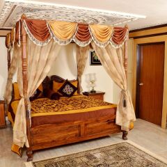 Отель Chokhi Dhani Resort Jaipur в номере