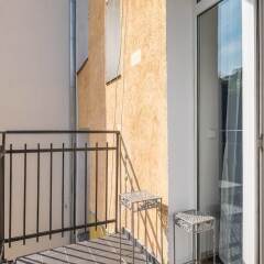 Отель FM Luxury 3-BDR Apartment - Sofia Dream Apartments Болгария, София - отзывы, цены и фото номеров - забронировать отель FM Luxury 3-BDR Apartment - Sofia Dream Apartments онлайн балкон