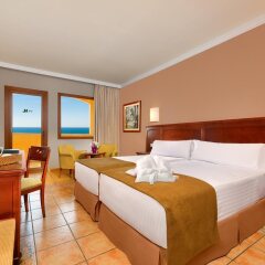 Отель IPV Palace & Spa Испания, Фуэнхирола - 2 отзыва об отеле, цены и фото номеров - забронировать отель IPV Palace & Spa онлайн комната для гостей фото 5