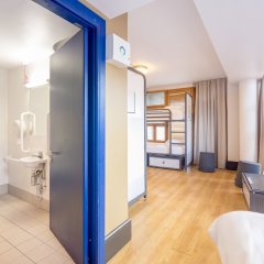 Отель Generator Dublin Ирландия, Дублин - 1 отзыв об отеле, цены и фото номеров - забронировать отель Generator Dublin онлайн ванная