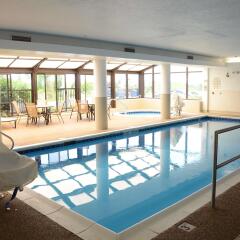 Отель Best Western Joliet Inn & Suites бассейн фото 2