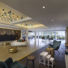 Отель Sealine Beach - a Murwab Resort гостиничный бар