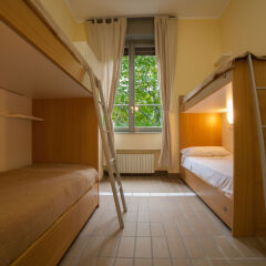 Отель New Generation Hostel Urban Città Studi Италия, Милан - 1 отзыв об отеле, цены и фото номеров - забронировать отель New Generation Hostel Urban Città Studi онлайн комната для гостей фото 4