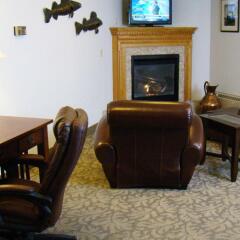 Magnuson Hotel Franklin Square Inn интерьер отеля