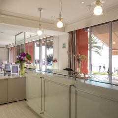 Отель Hôtel Suisse Франция, Ницца - отзывы, цены и фото номеров - забронировать отель Hôtel Suisse онлайн интерьер отеля фото 3