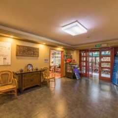 Отель Beijing RJ Brown Hotel Китай, Пекин - отзывы, цены и фото номеров - забронировать отель Beijing RJ Brown Hotel онлайн интерьер отеля