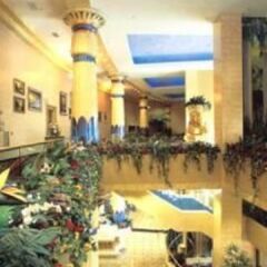 Отель Crowne Plaza Los Angeles-Commerce Casino спортивное сооружение