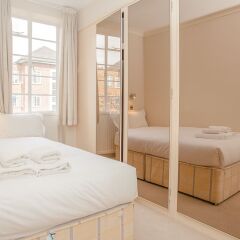 Апартаменты Bright 2 Bedroom Apartment Near Regents Park комната для гостей фото 3