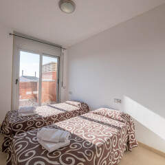 Отель Apartaments AR Espronceda Испания, Бланес - отзывы, цены и фото номеров - забронировать отель Apartaments AR Espronceda онлайн комната для гостей фото 4