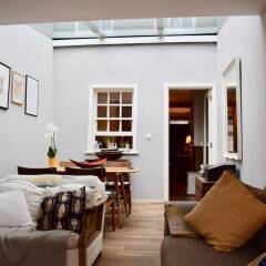 Отель 1 Bedroom Historic Cottage in Kentish Town комната для гостей фото 3