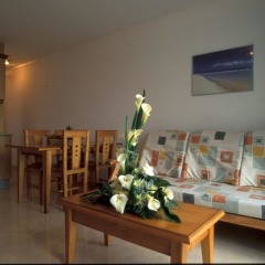 Отель Cala Apartments 2Pax 1C Испания, Гинигинамар - отзывы, цены и фото номеров - забронировать отель Cala Apartments 2Pax 1C онлайн комната для гостей фото 2