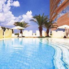 Отель Hilton Garden Inn Красноярск бассейн