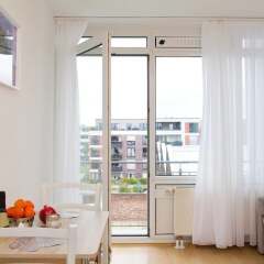 Апартаменты White Apartment Кёльн комната для гостей фото 3