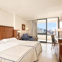Отель Melia Benidorm Испания, Ринкон-де-Лойкс - отзывы, цены и фото номеров - забронировать отель Melia Benidorm онлайн комната для гостей