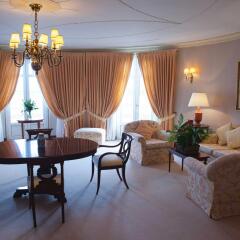Eurostars Hotel Real интерьер отеля