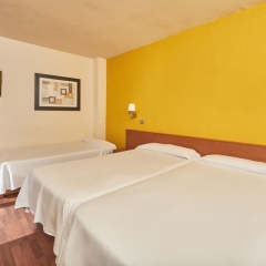 MLL Blue Bay Hotel сейф в номере