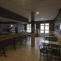 Отель Hostal Restaurante La Concha гостиничный бар