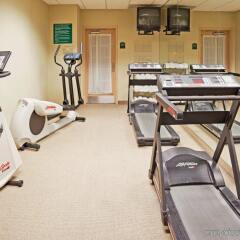 Отель Staybridge Suites Silicon Valley фитнесс-зал