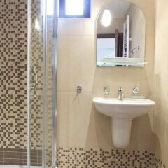 Отель Vitosha Downtown Apartments Болгария, София - отзывы, цены и фото номеров - забронировать отель Vitosha Downtown Apartments онлайн ванная