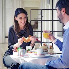 Отель Mercure Roma Piazza Bologna Италия, Рим - 1 отзыв об отеле, цены и фото номеров - забронировать отель Mercure Roma Piazza Bologna онлайн в номере