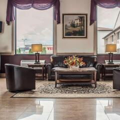 Отель Quality Inn Niagara Falls США, Ниагара-Фолс - отзывы, цены и фото номеров - забронировать отель Quality Inn Niagara Falls онлайн интерьер отеля