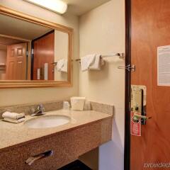 Отель Red Roof Inn Atlanta Six Flags ванная
