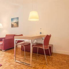Апартаменты EMA house Serviced Apartments, Unterstrass Цюрих комната для гостей фото 4