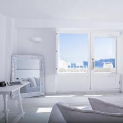 Отель Canaves Oia Suites