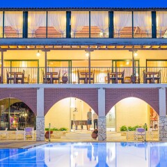 Отель Village Mare Греция, Метаморфоси - отзывы, цены и фото номеров - забронировать отель Village Mare онлайн бассейн фото 2