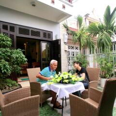 Отель Hao Anh Homestay Хойан питание