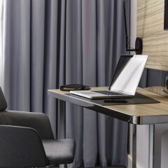 Отель Novotel Paris Coeur d'Orly Airport удобства в номере фото 2