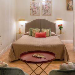 Отель Ingrami Suites спа