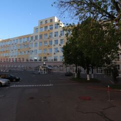 Гостиница Серпуховской Двор парковка фото 2