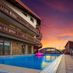 Гостиница Graal resort бассейн