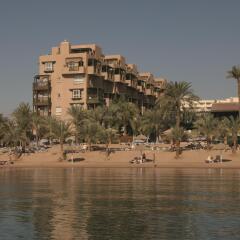 Отель Movenpick Resort & Residences Aqaba пляж