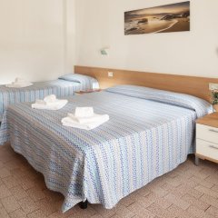 Отель Mara Италия, Римини - отзывы, цены и фото номеров - забронировать отель Mara онлайн комната для гостей фото 4