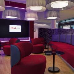 Отель InterCityHotel Berlin Hauptbahnhof гостиничный бар