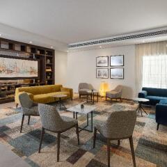 Отель DoubleTree by Hilton Hotel and Residences Dubai Al Barsha ОАЭ, Дубай - 1 отзыв об отеле, цены и фото номеров - забронировать отель DoubleTree by Hilton Hotel and Residences Dubai Al Barsha онлайн развлечения