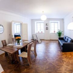 Отель St. Nicholas Church - 2 Br Apts Прага фото 8